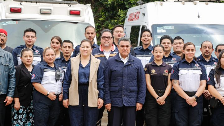 Reconoce Tony Rodríguez a paramédicas y paramédicos por su trabajo en favor de la población